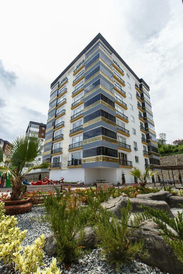 Golden Star Suites Трабзон Екстериор снимка